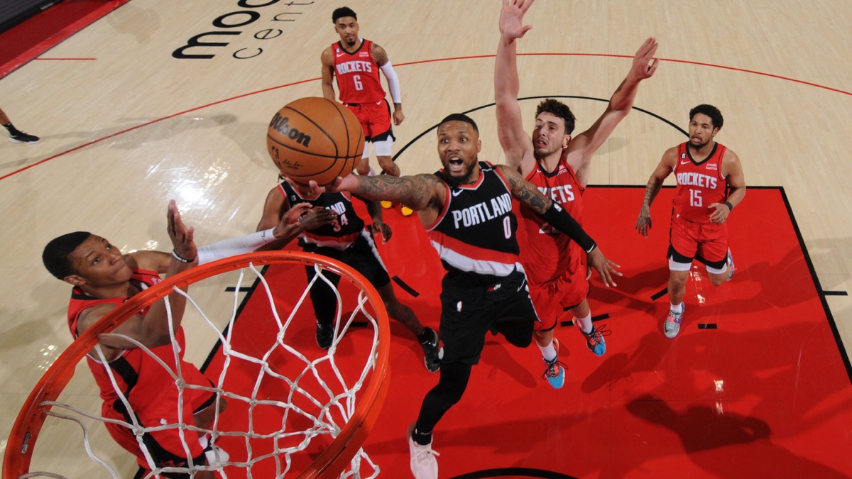 利拉德71分之夜完全解析:NBA历史级单场表演如何诞生