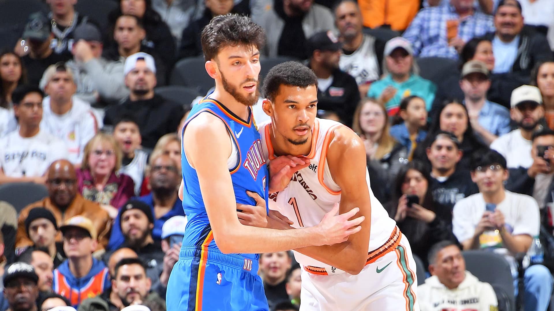 韦伯州立的小城英雄:利拉德从非豪门到NBA全明星之路